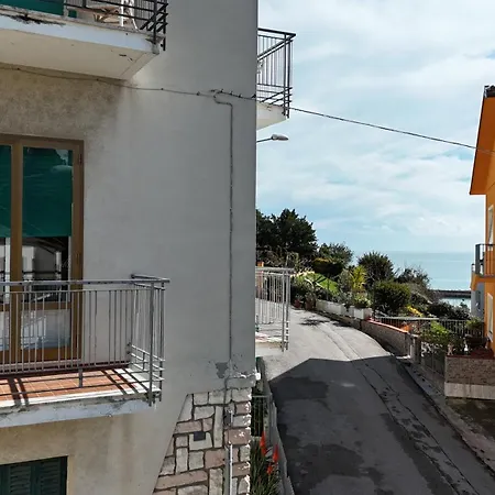 아파트 Trilocale Con Terrazzo Vista Mare A - N248