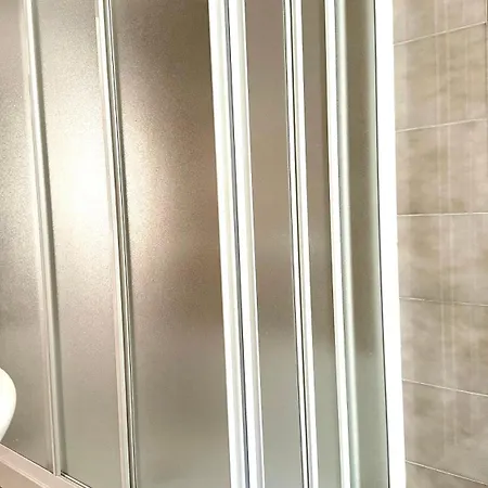 Trilocale Con Terrazzo Vista Mare A - N248 * 누마나