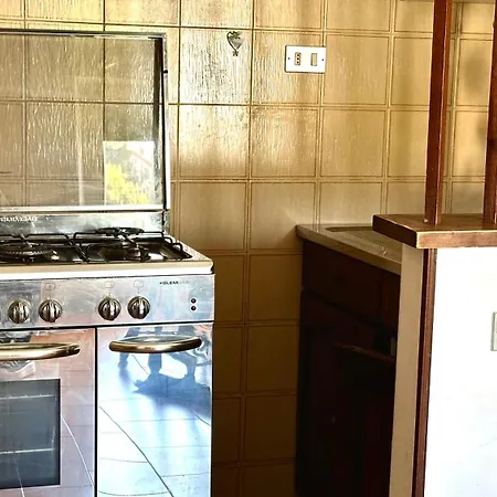 Trilocale Con Terrazzo Vista Mare A - N248 누마나